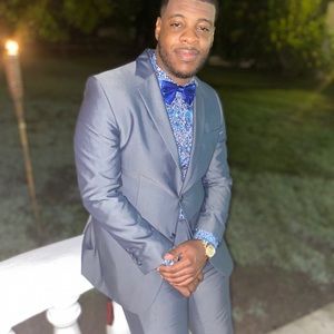 Meet your Posher, Evronne